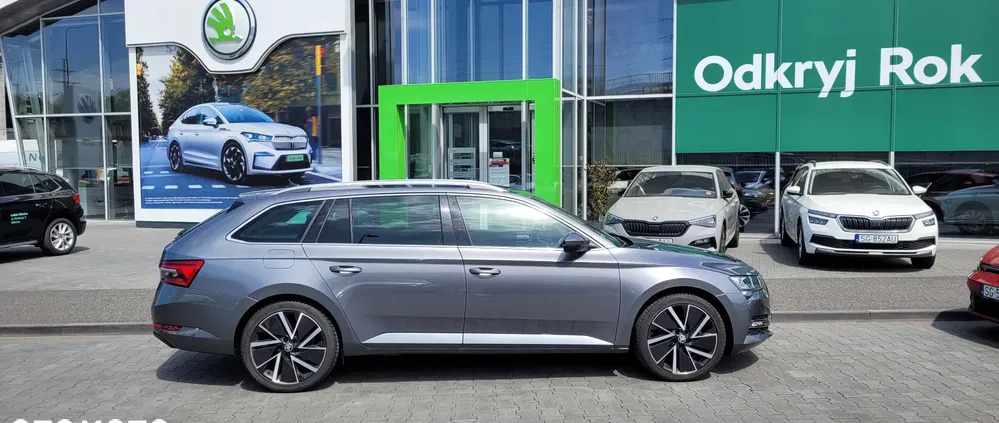 świętokrzyskie Skoda Superb cena 139999 przebieg: 15000, rok produkcji 2023 z Gliwice